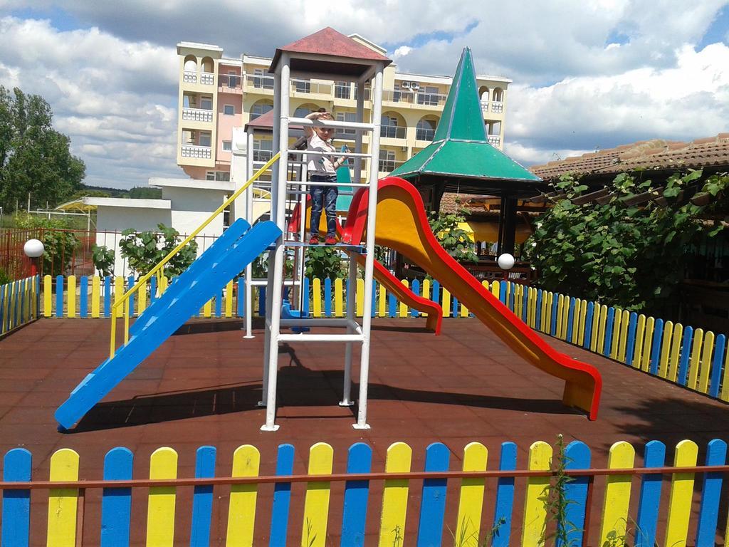 Stefanov 2 Hotel Lozenets Exterior foto